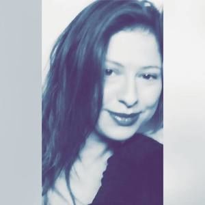 Meet your Posher, Ksenia